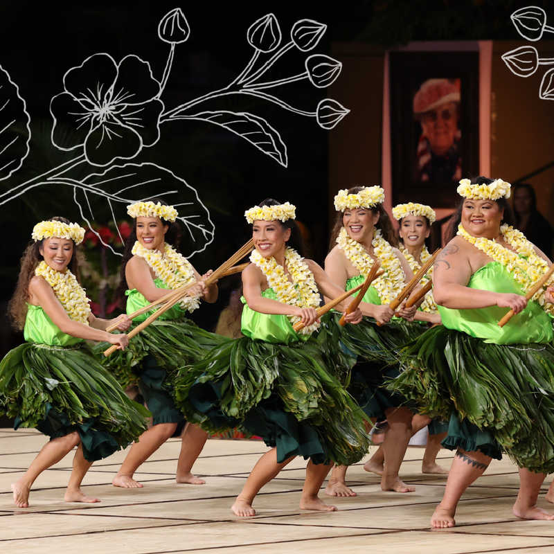 Exploring Hawaiian Culture Through Hula with Pua Aliʻi ʻIlima at